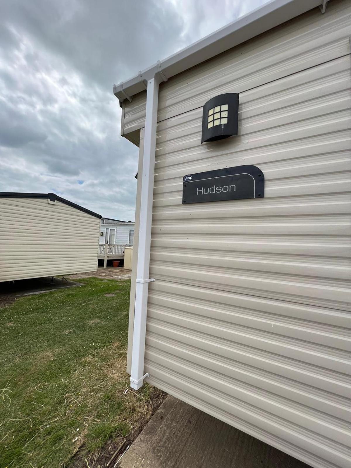 Luxurious Three Bedroom Caravan Jaywick Sands Exterior foto